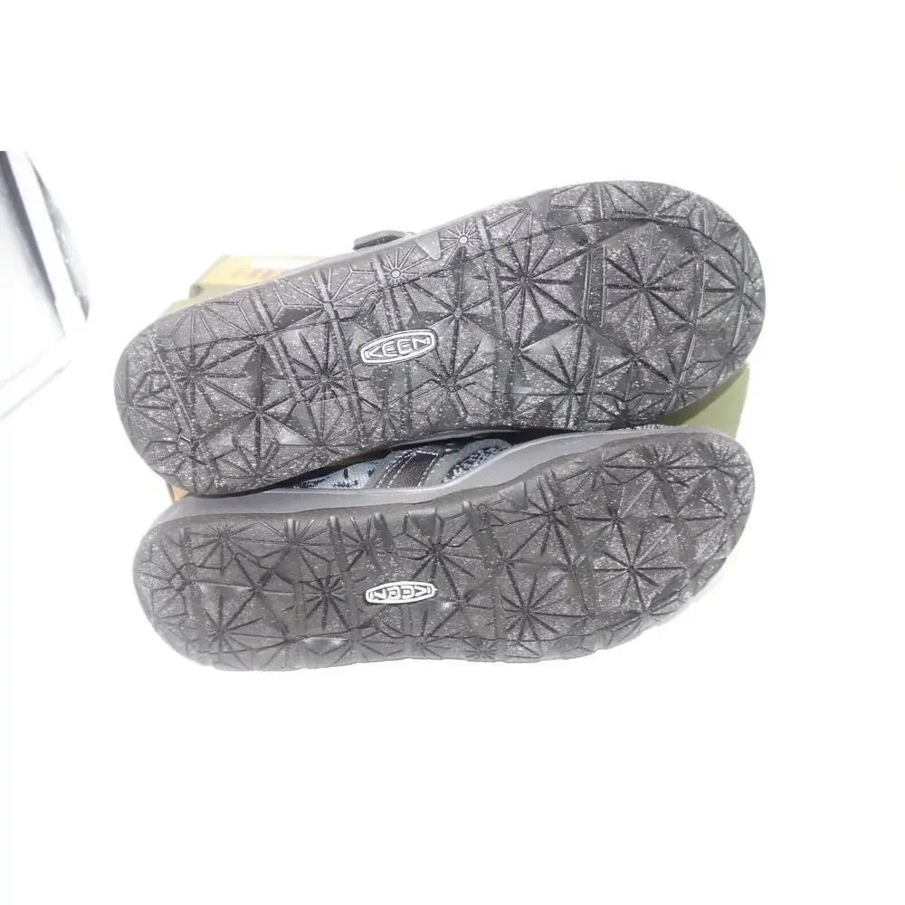 NEW Keen Moxie Sport Mary Jane Flat Sport Water Shoes Youth Gray Girls Size 6